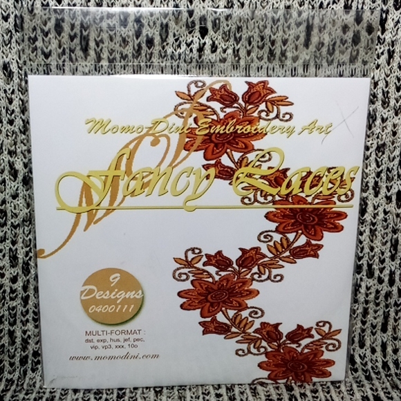 NEW Momo-Dini Embroidery Art Fancy Laces Machine Disc